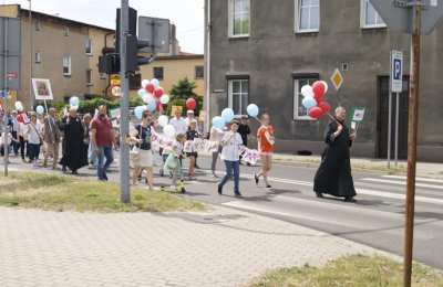 Marsz Rodzin w Pleszewie
